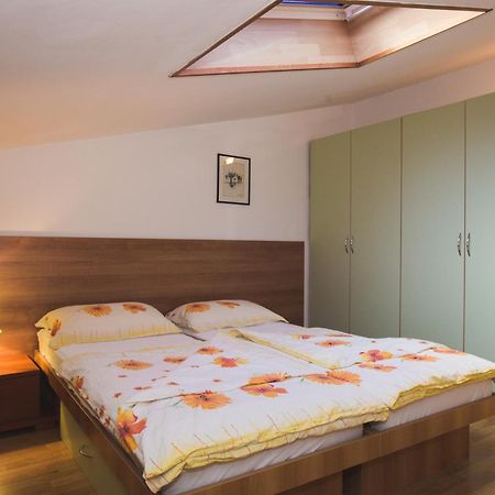 Apartmani Nada & Darko, Kampor, Rab, Hrvatska Extérieur photo
