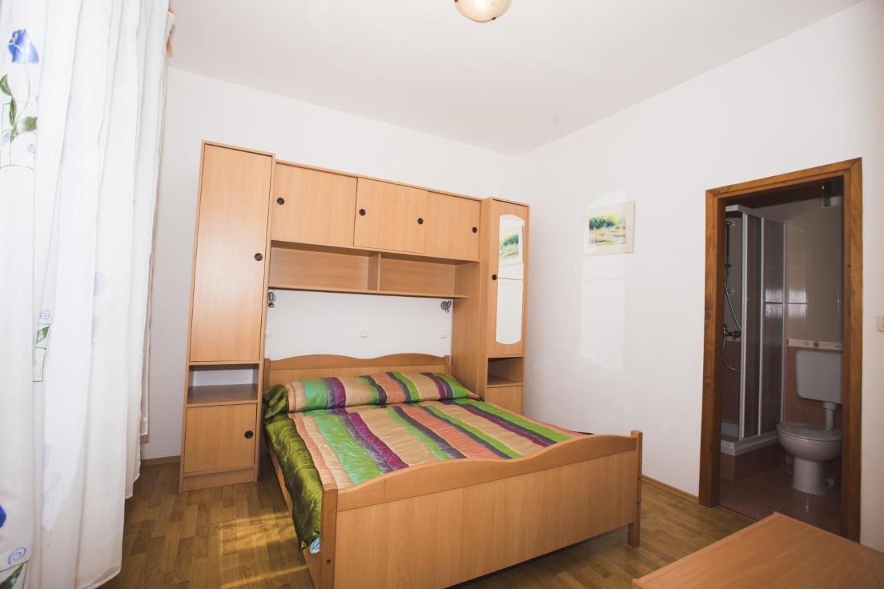 Apartmani Nada & Darko, Kampor, Rab, Hrvatska Extérieur photo