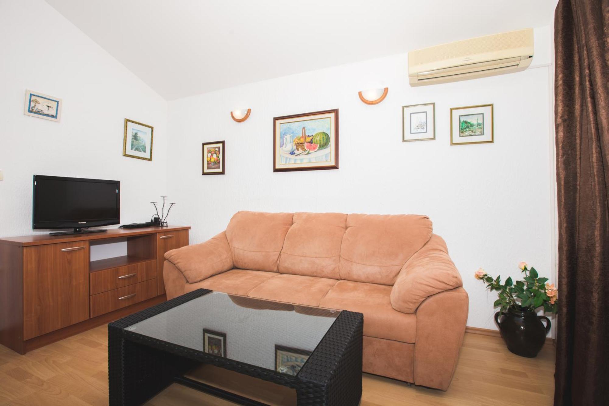 Apartmani Nada & Darko, Kampor, Rab, Hrvatska Extérieur photo